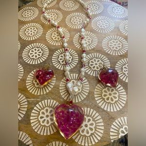 Lee Sands heart necklace set